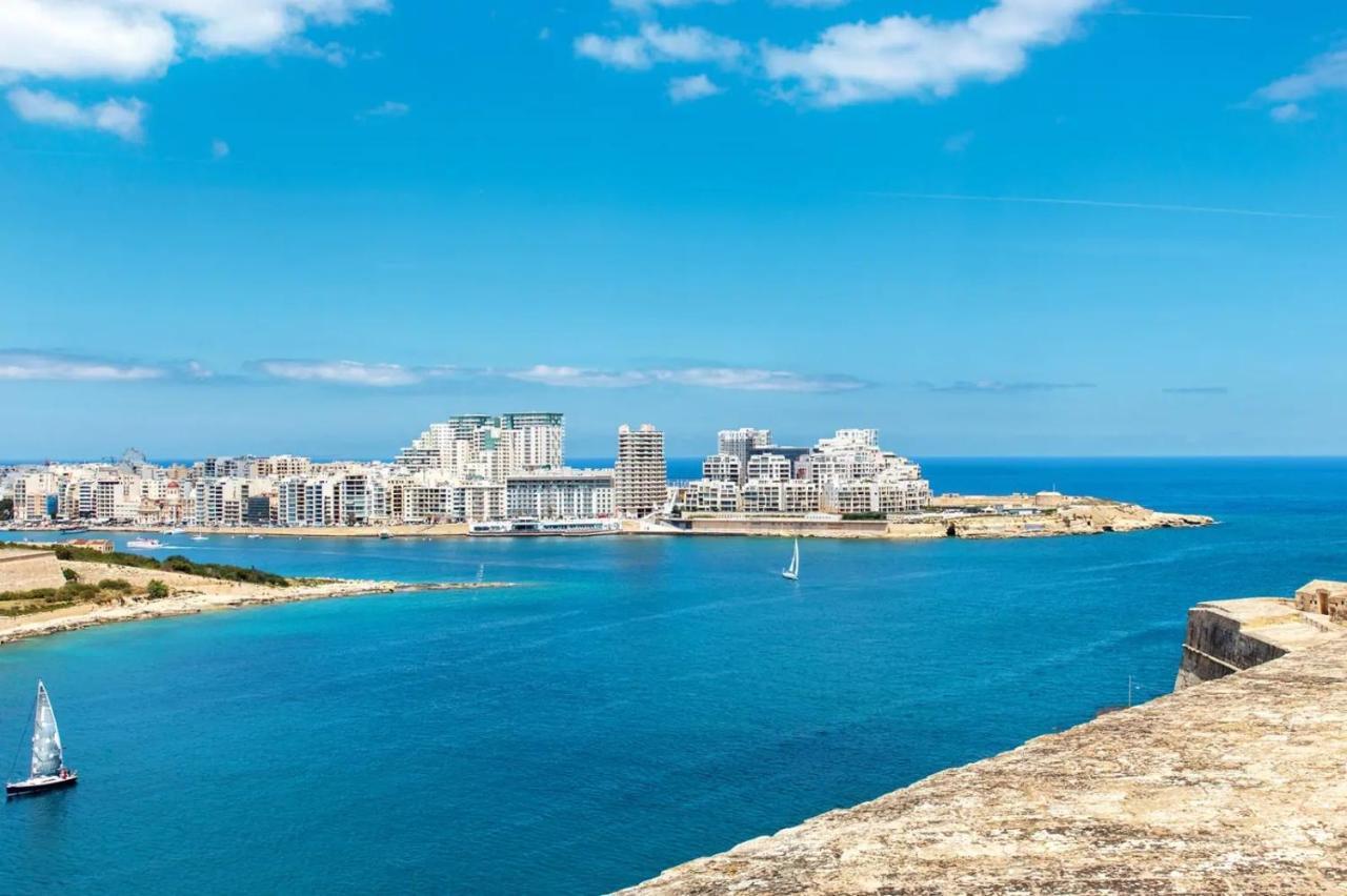Brant Lodging Sliema Bagian luar foto