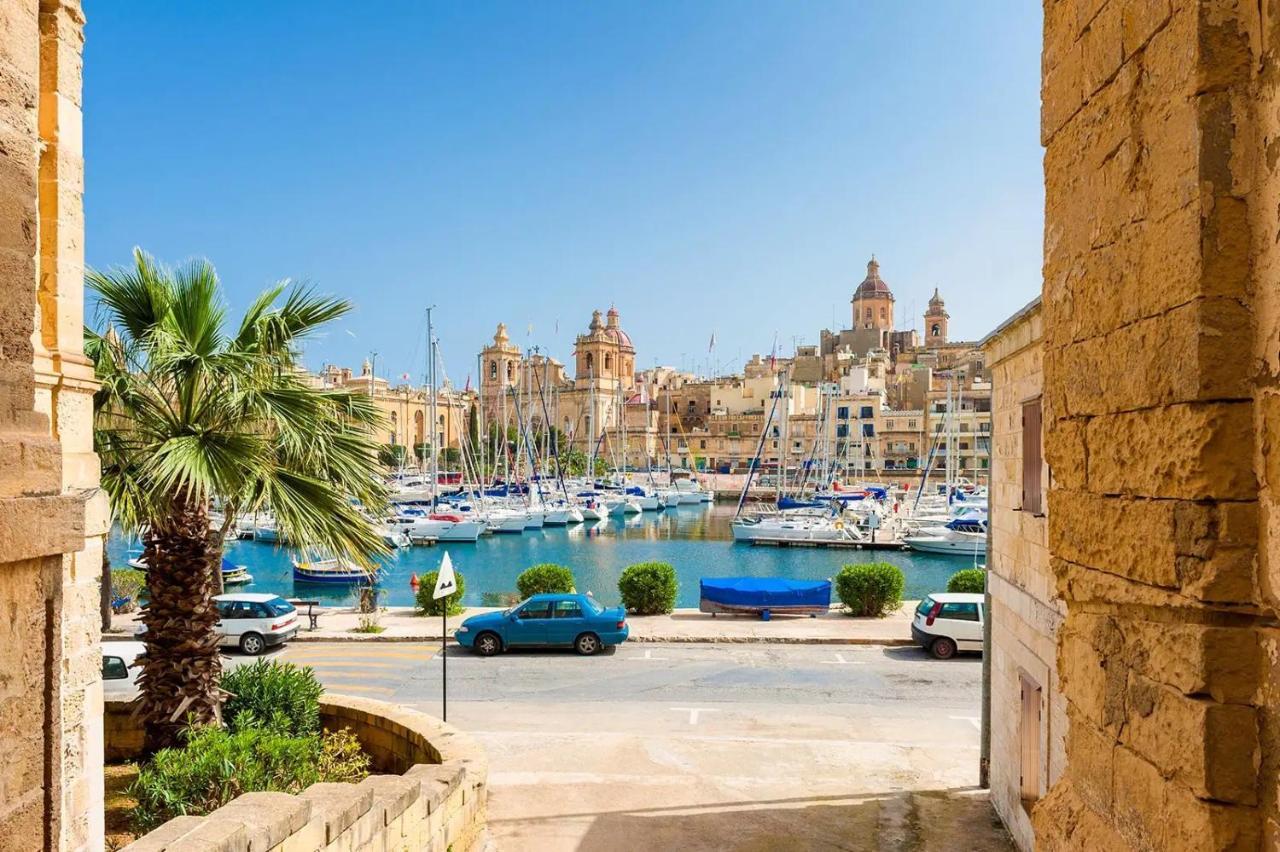 Brant Lodging Sliema Bagian luar foto