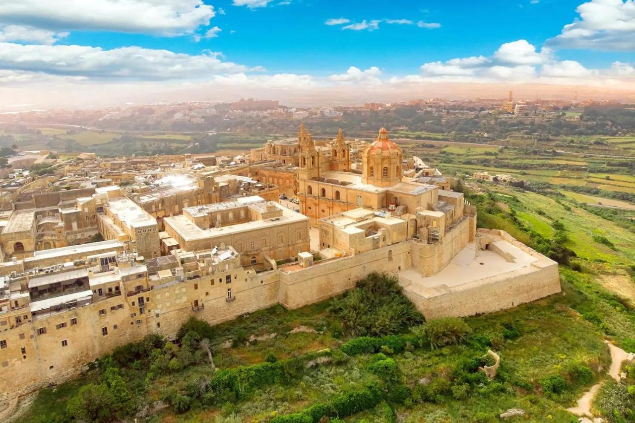 Brant Lodging Sliema Bagian luar foto