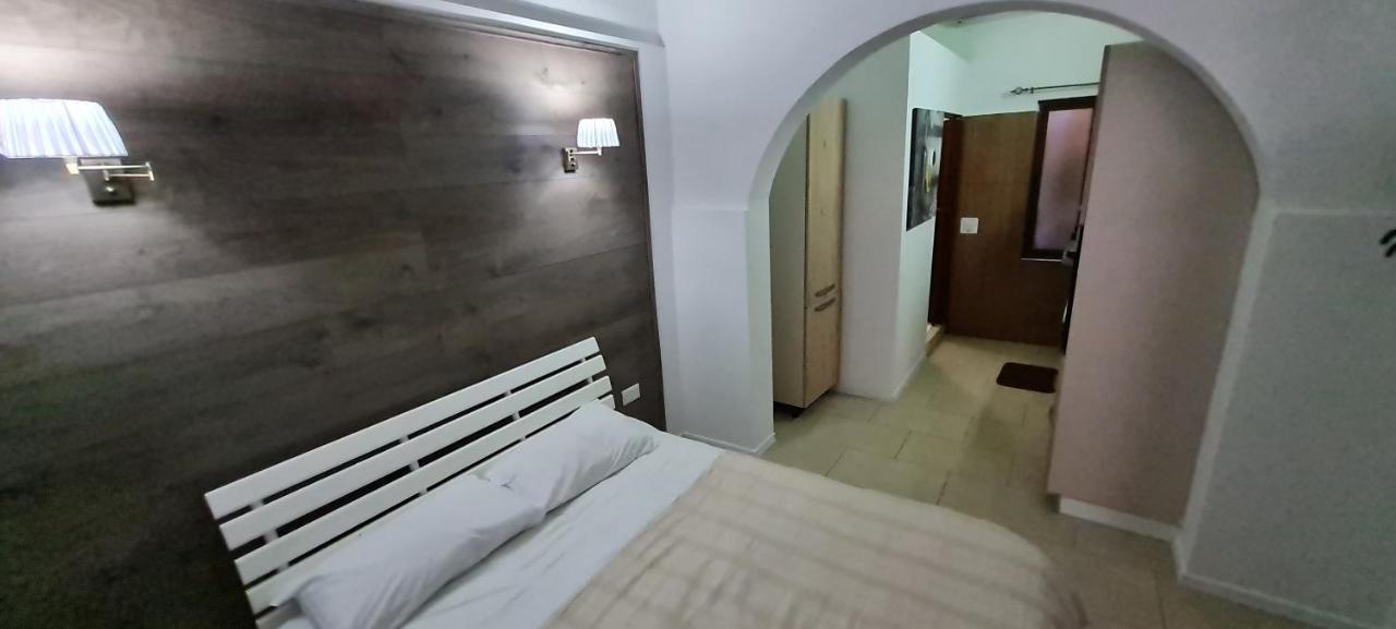 Brant Lodging Sliema Bagian luar foto
