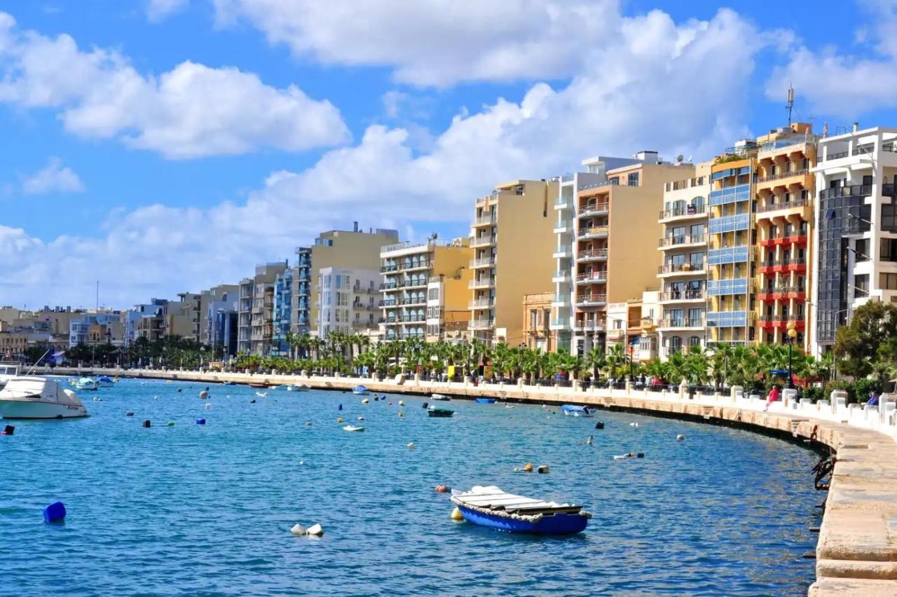 Brant Lodging Sliema Bagian luar foto
