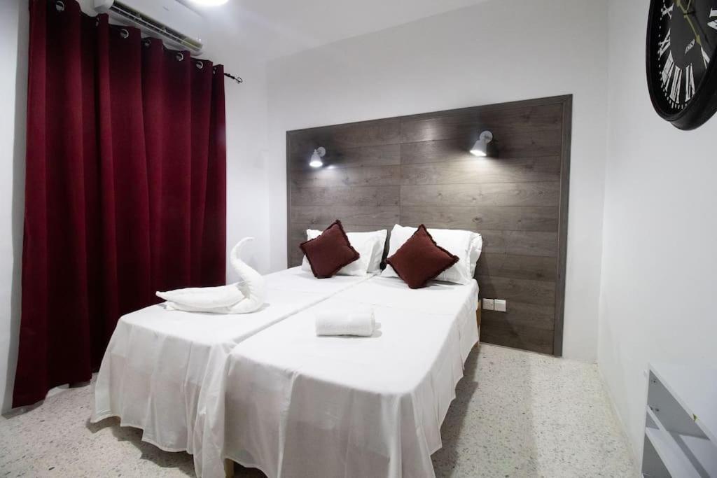 Brant Lodging Sliema Bagian luar foto