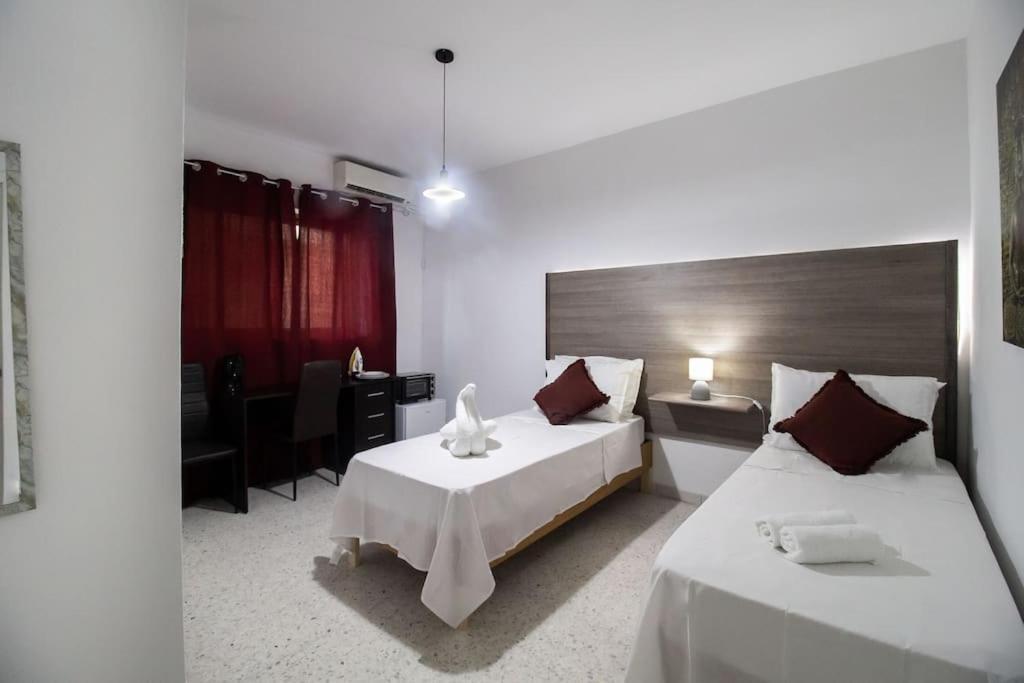 Brant Lodging Sliema Bagian luar foto