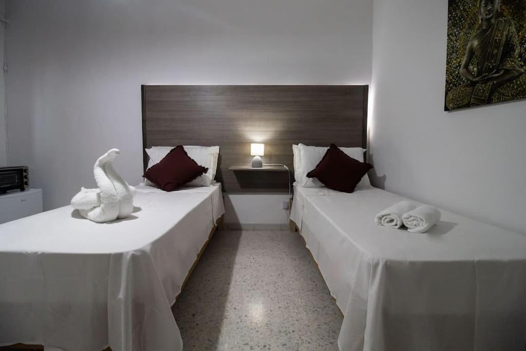 Brant Lodging Sliema Bagian luar foto